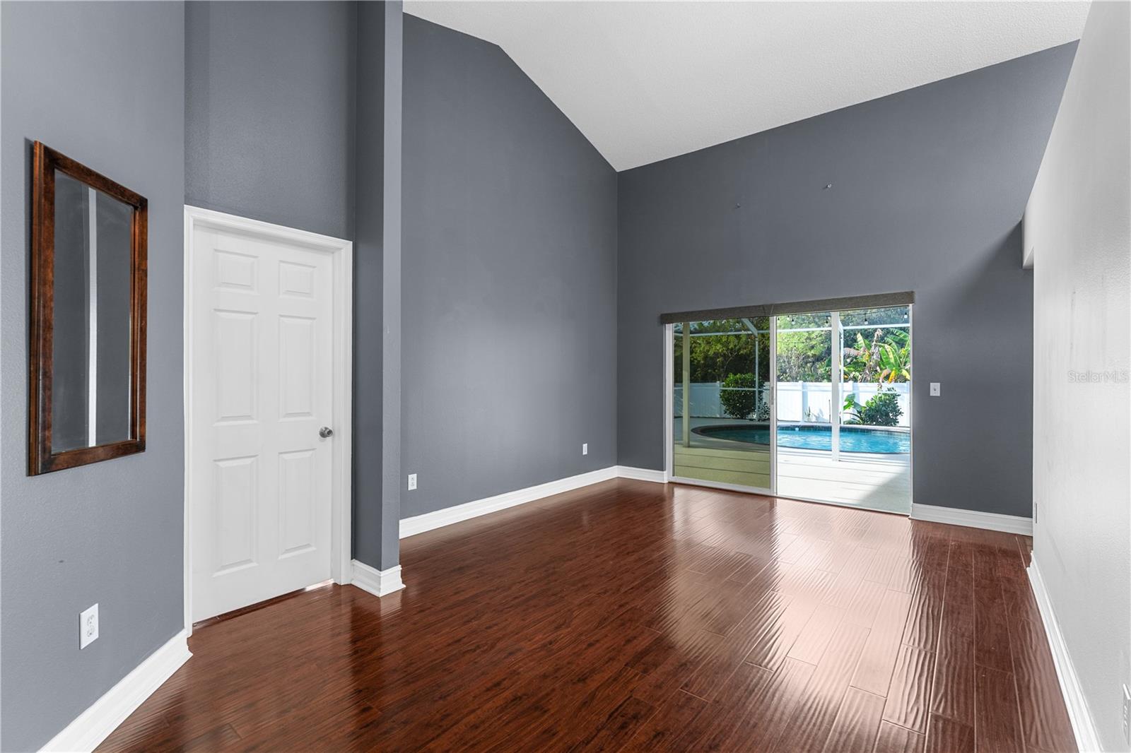 GRAND OAKS - Residential