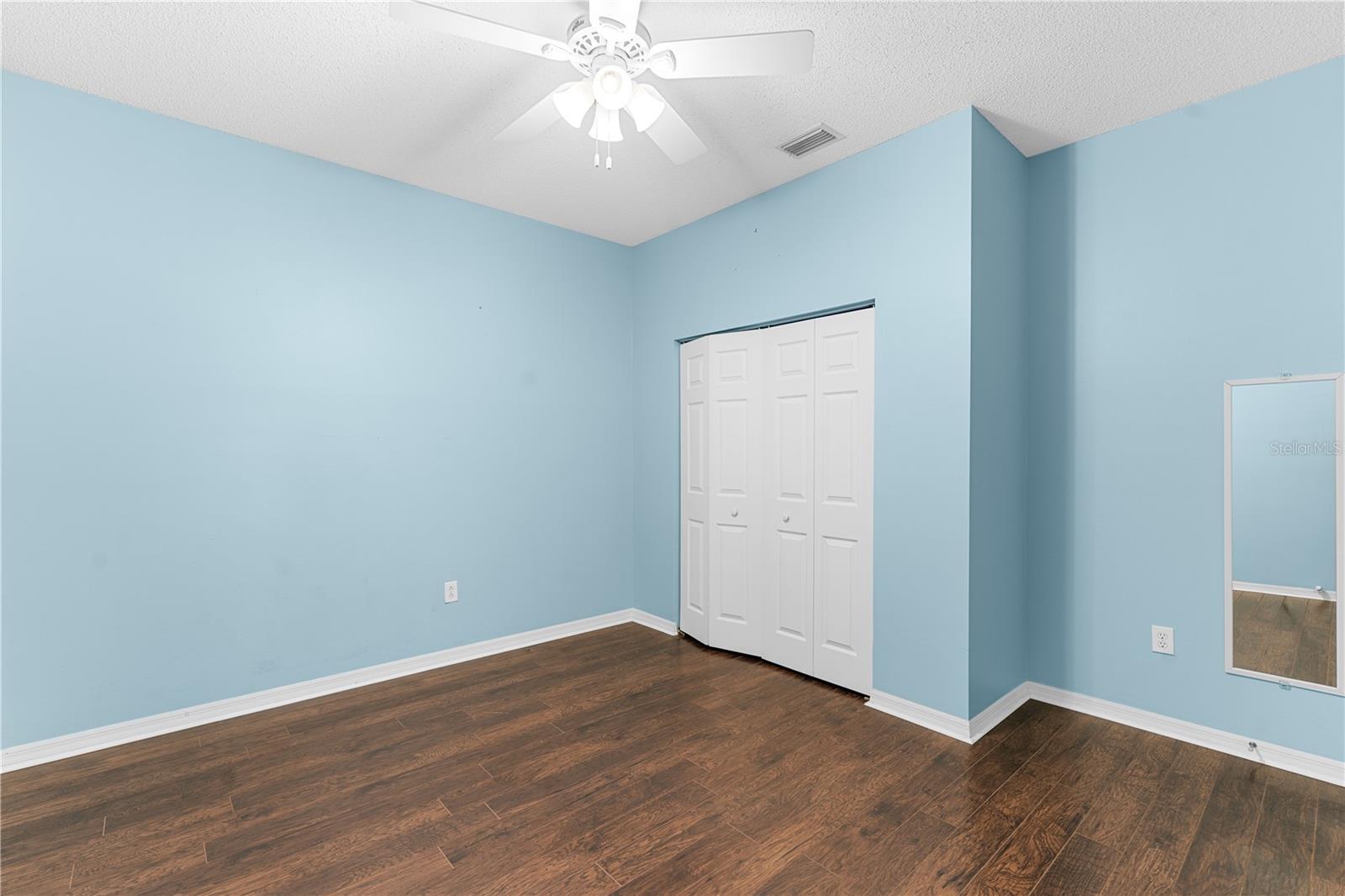 GRAND OAKS - Residential