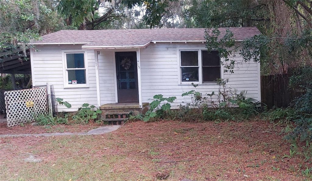 Photo of 1115 NW 22nd Avenue, Gainesville, FL 32609 (MLS # GC534719)