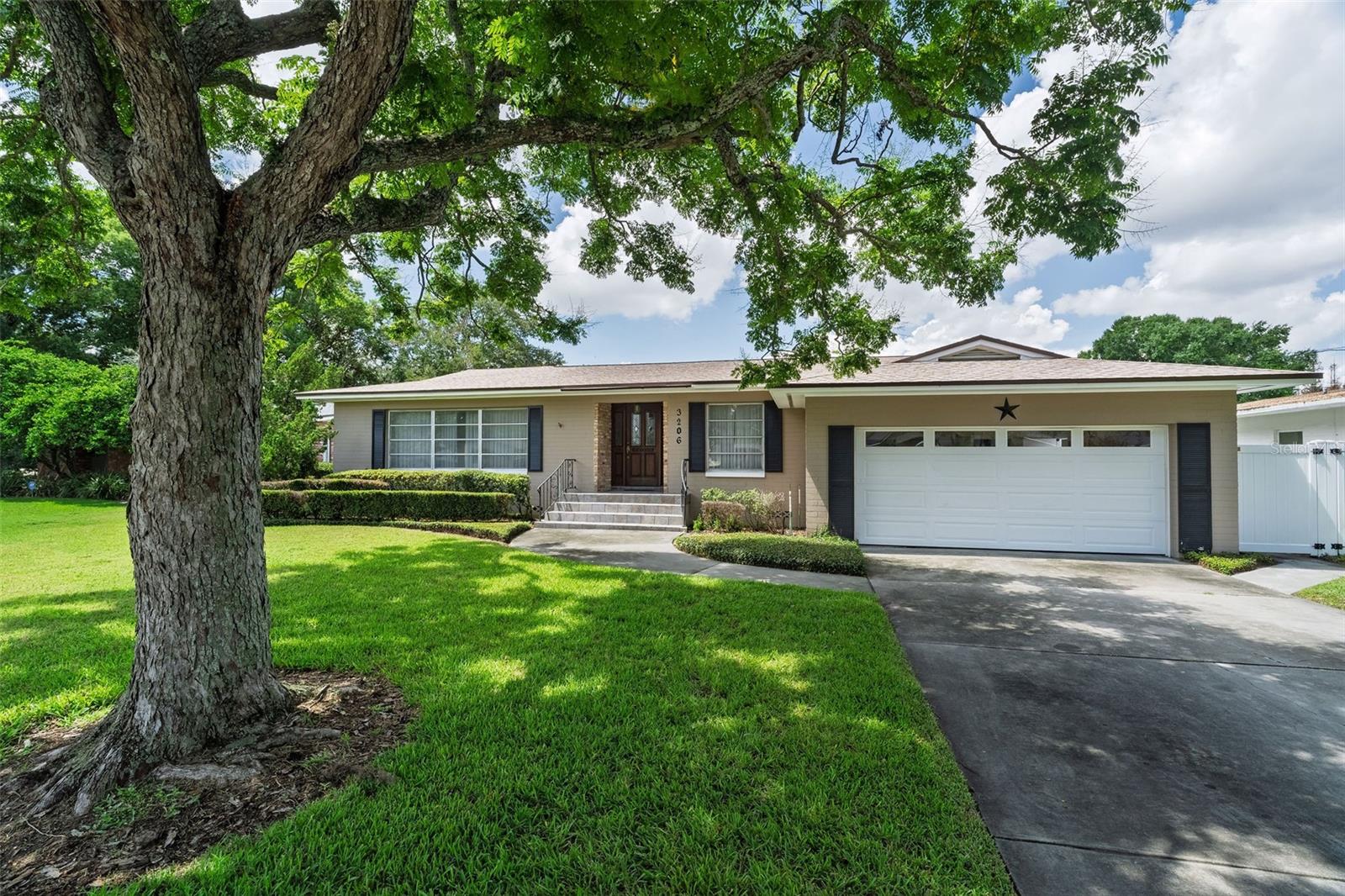 3206 ARDSLEY DRIVE