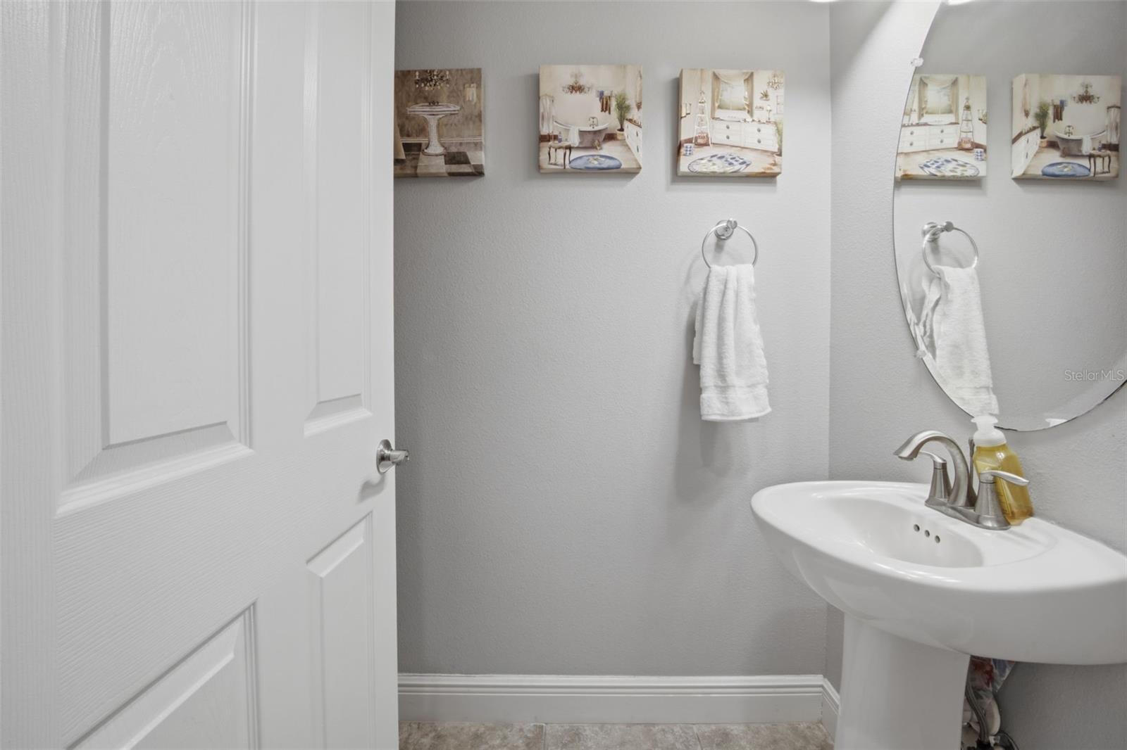 SEVEN OAKS - Residential