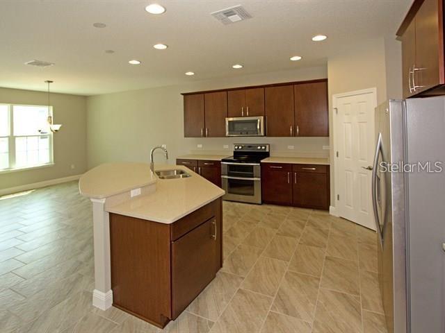 WINDERMERE TRLS PH 1C - Residential Lease