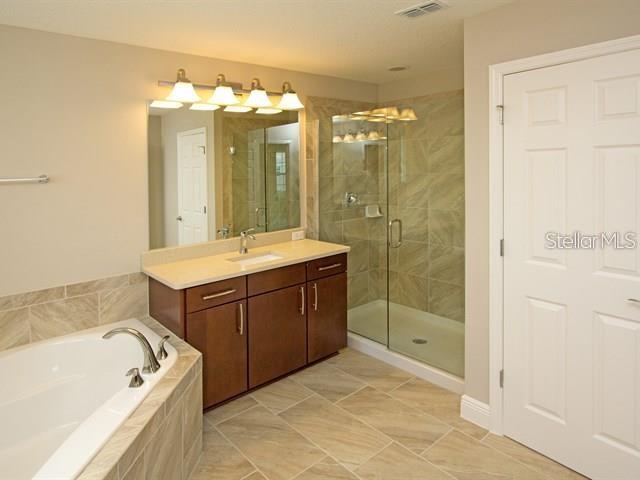 WINDERMERE TRLS PH 1C - Residential Lease