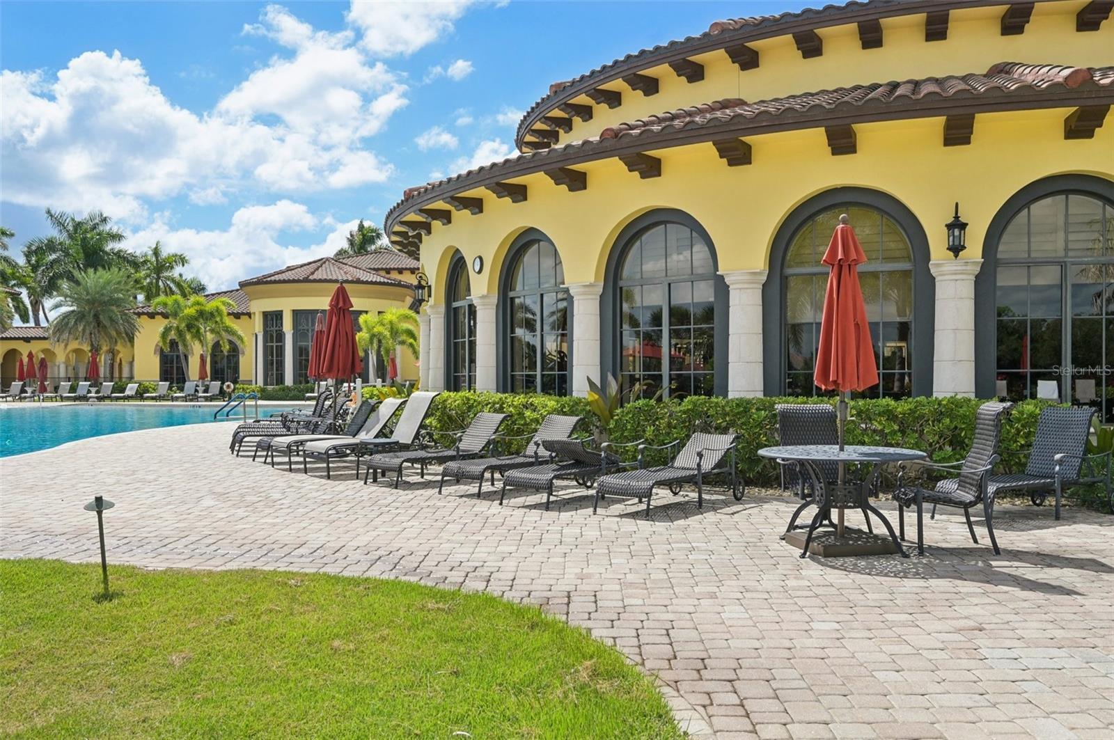 GRAN PARADISO TWNHMS 1B - Residential