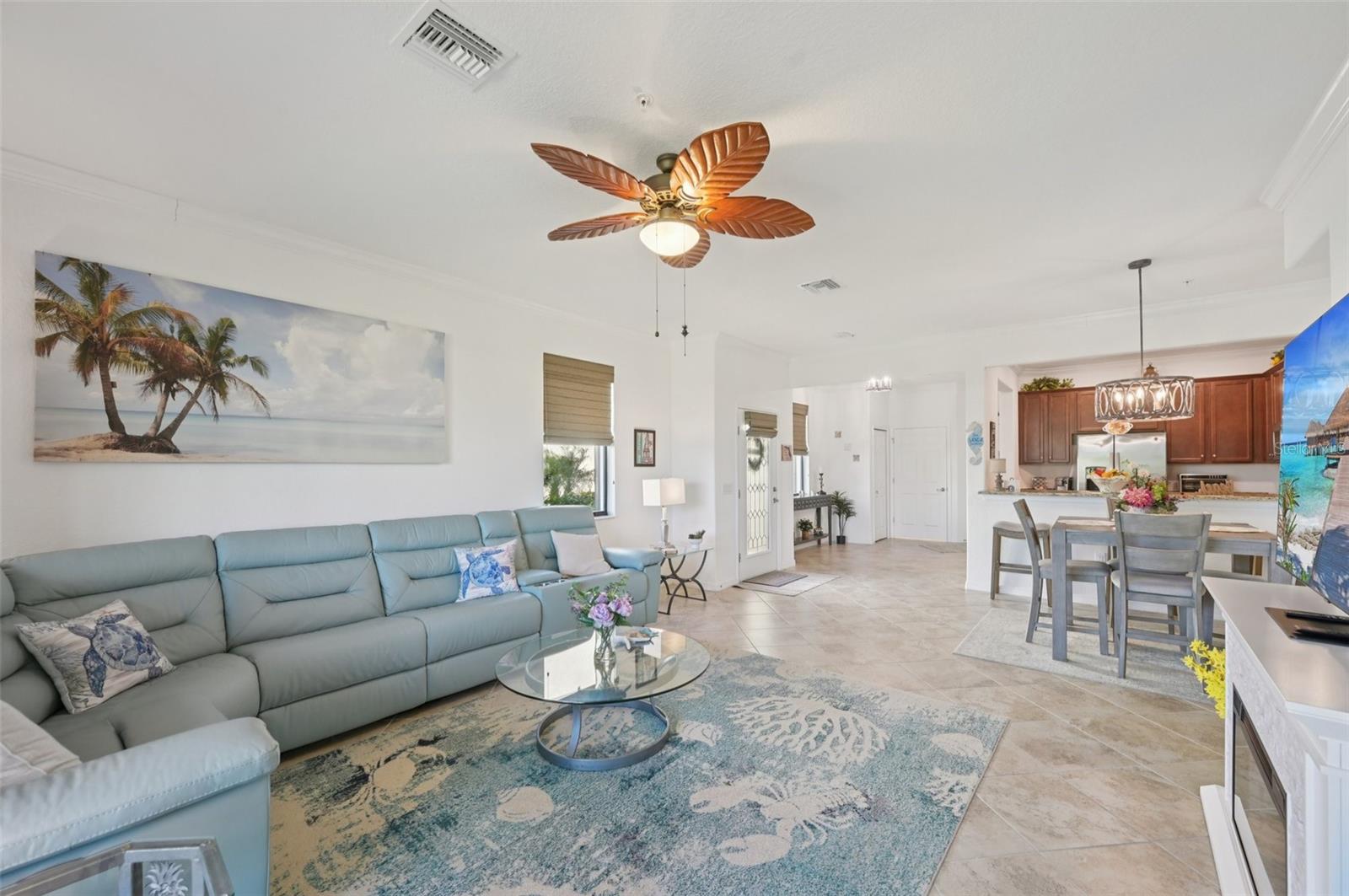 20429 LAGENTE CIRCLE