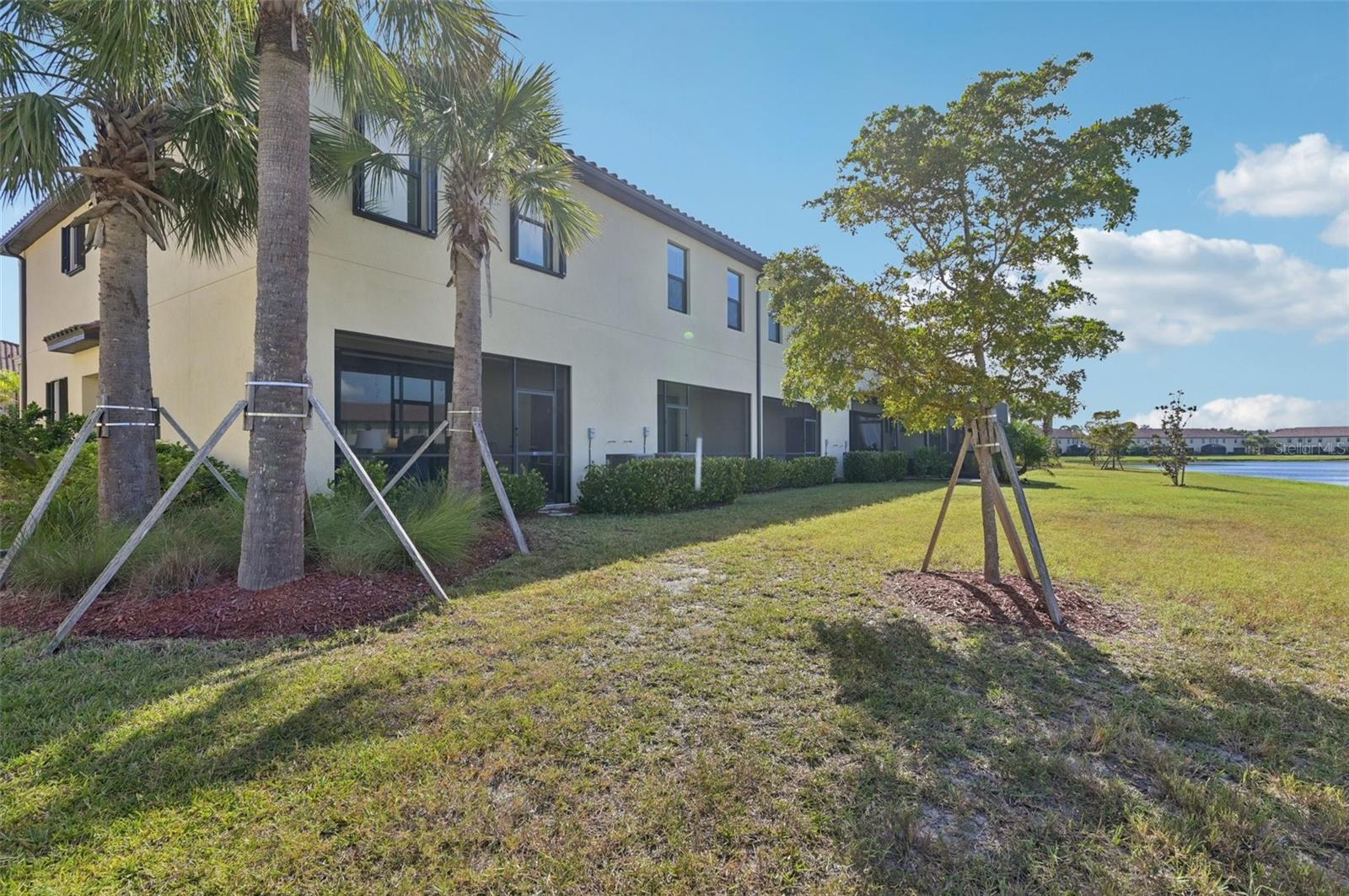 GRAN PARADISO TWNHMS 1B - Residential