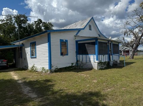 Photo of 107 Mason Road, Interlachen, FL 32148 (MLS # TB8485581)
