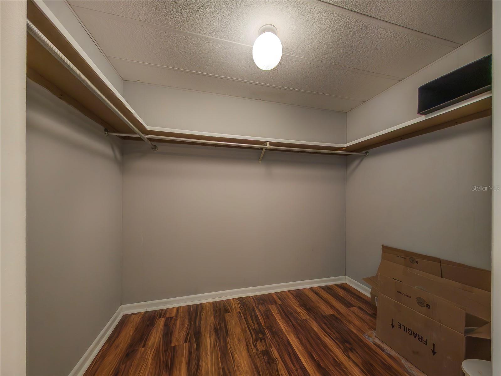 TARPON SHORES MOBILE HOME VILLAGE UNREC - Residential