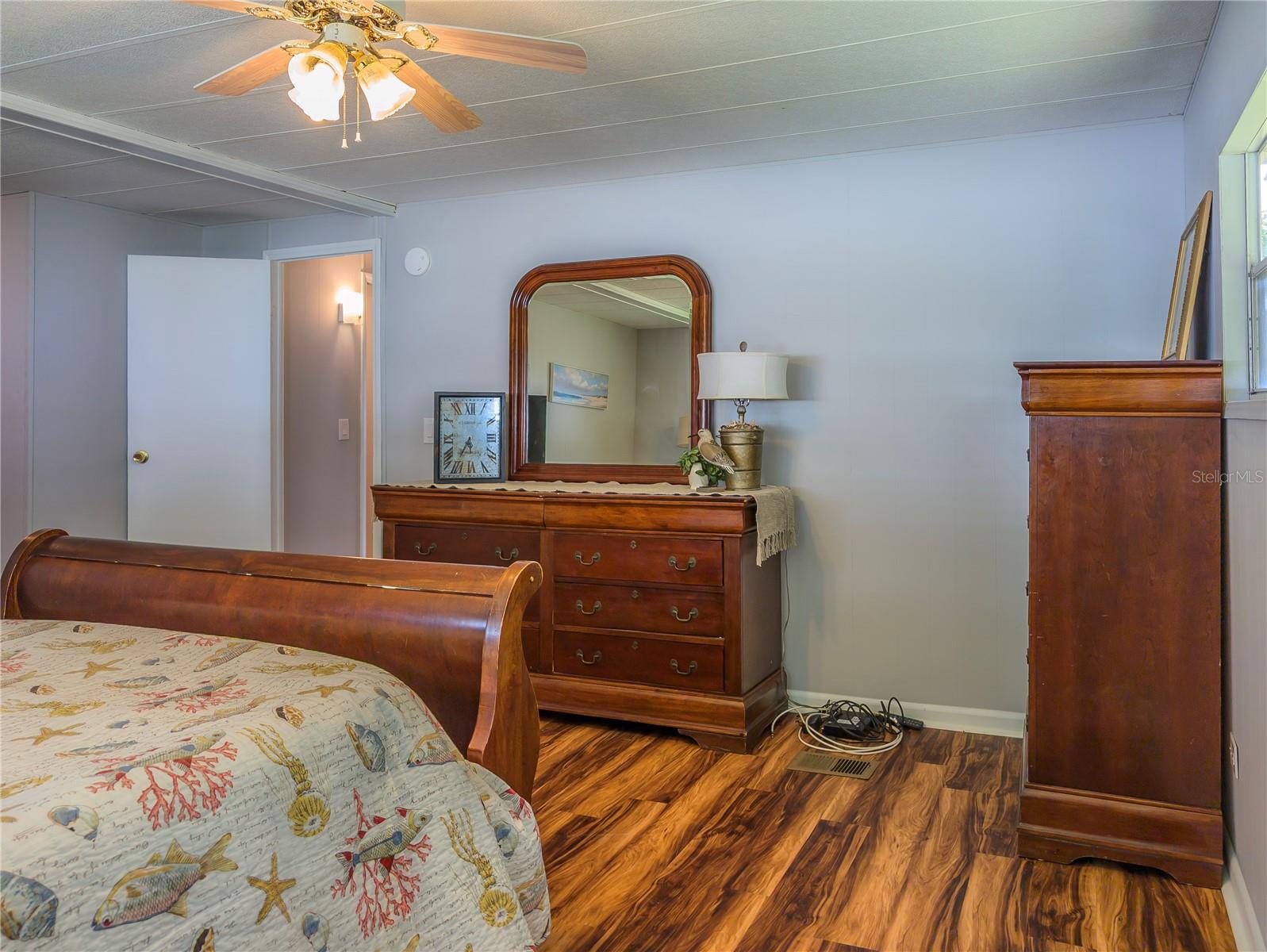 TARPON SHORES MOBILE HOME VILLAGE UNREC - Residential
