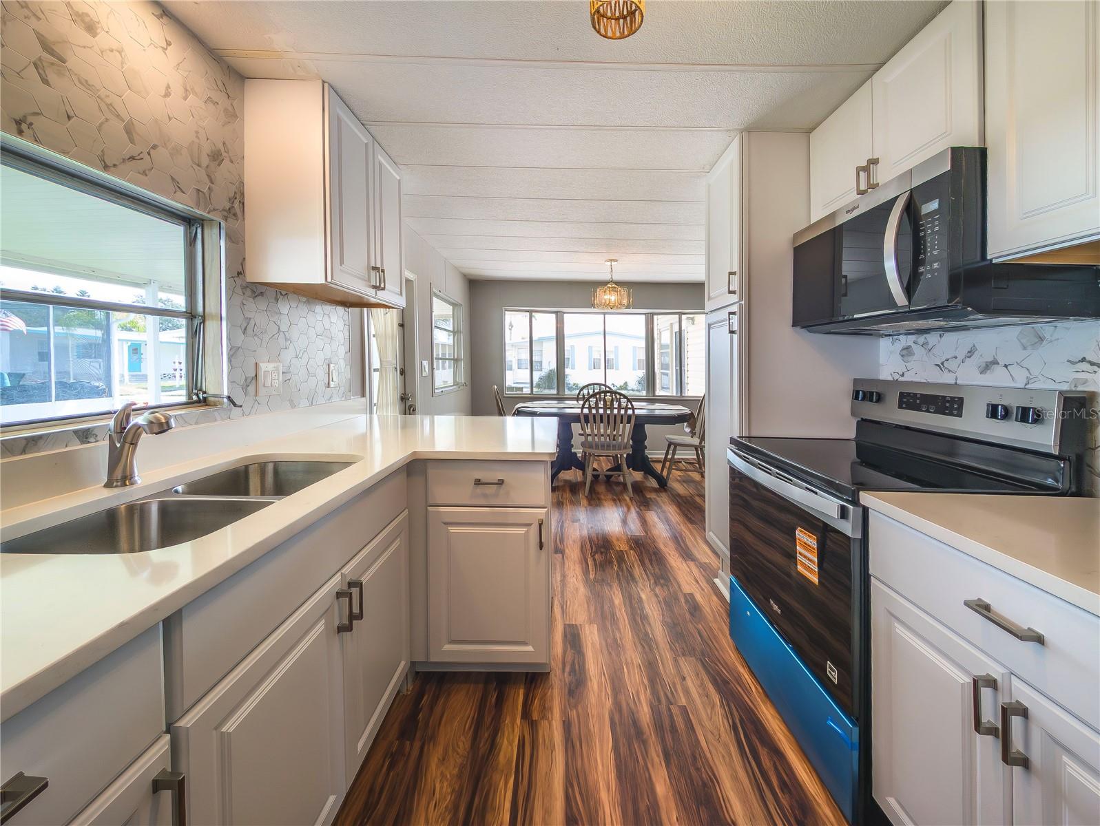 TARPON SHORES MOBILE HOME VILLAGE UNREC - Residential