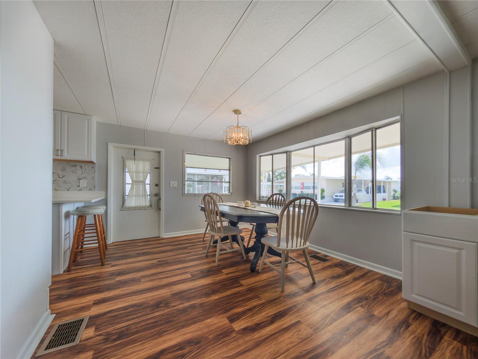 TARPON SHORES MOBILE HOME VILLAGE UNREC - Residential