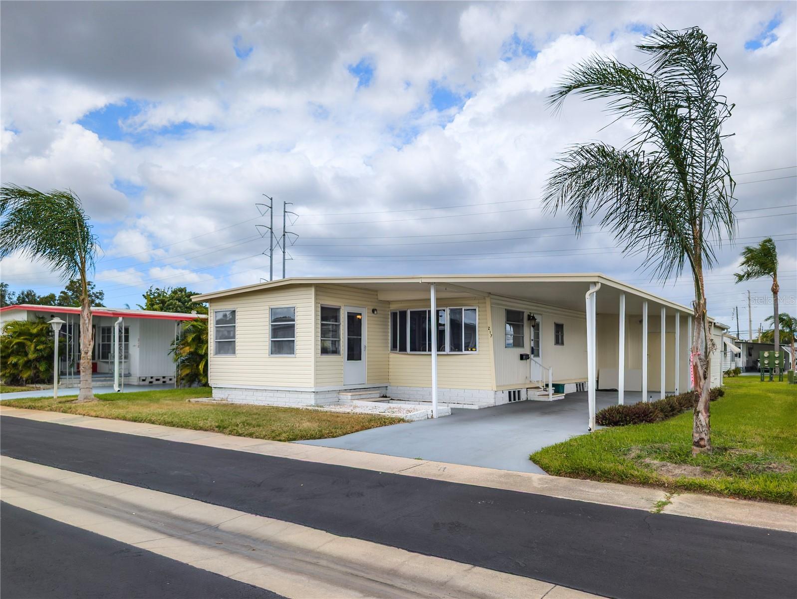 TARPON SHORES MOBILE HOME VILLAGE UNREC - Residential