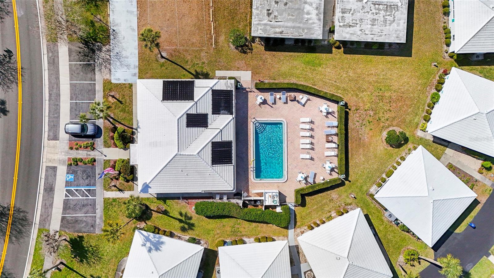 STRATHMORE VILLAGE GREEN - Residential