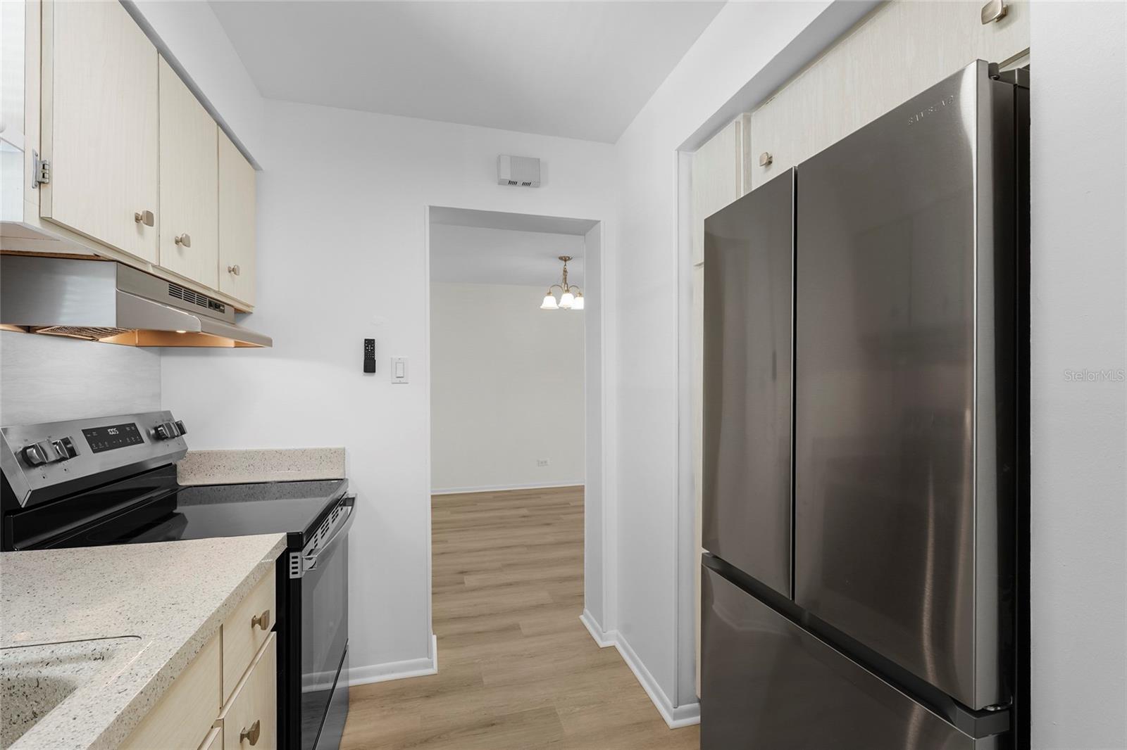 STRATHMORE VILLAGE GREEN - Residential