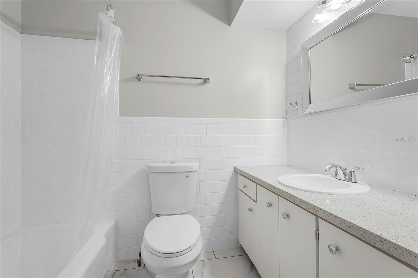 STRATHMORE VILLAGE GREEN - Residential