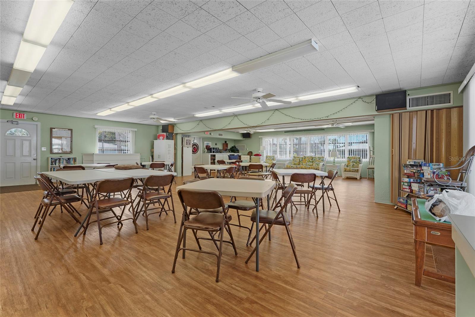 STRATHMORE VILLAGE GREEN - Residential