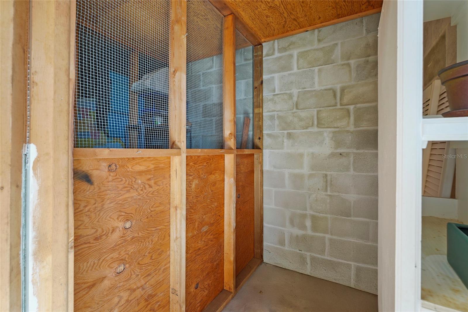 STRATHMORE VILLAGE GREEN - Residential