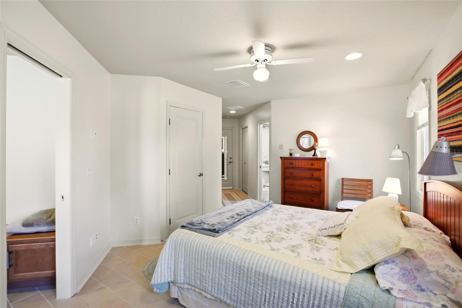 ORANGE GARDENS - Residential