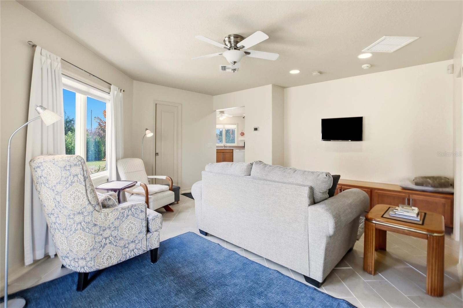 ORANGE GARDENS - Residential