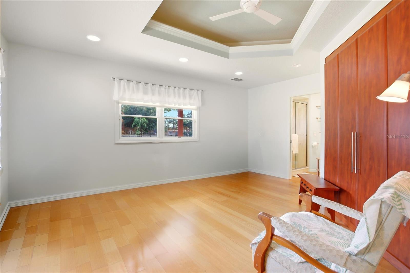 ORANGE GARDENS - Residential