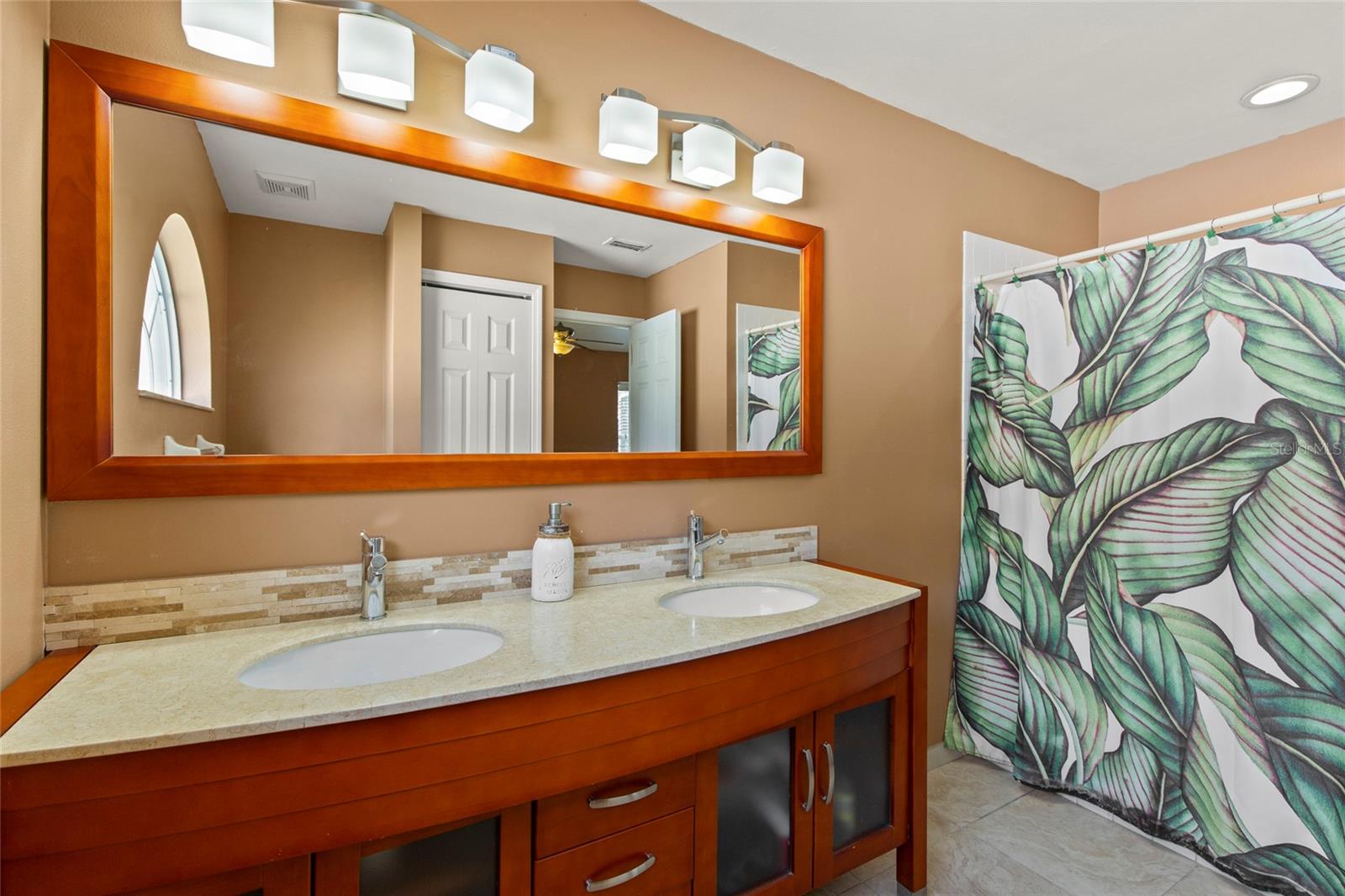 BRADEN RIVER LAKES PH IV - Residential