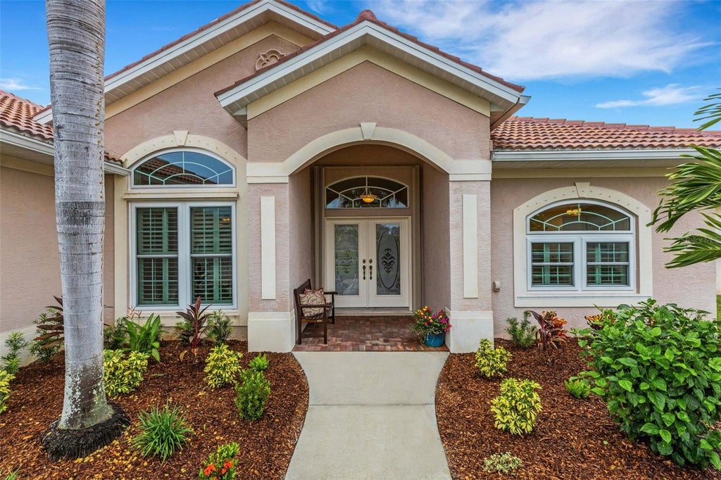 Photo of 716 Silk Oak Drive, Venice, FL 34293 (MLS # N6145751)