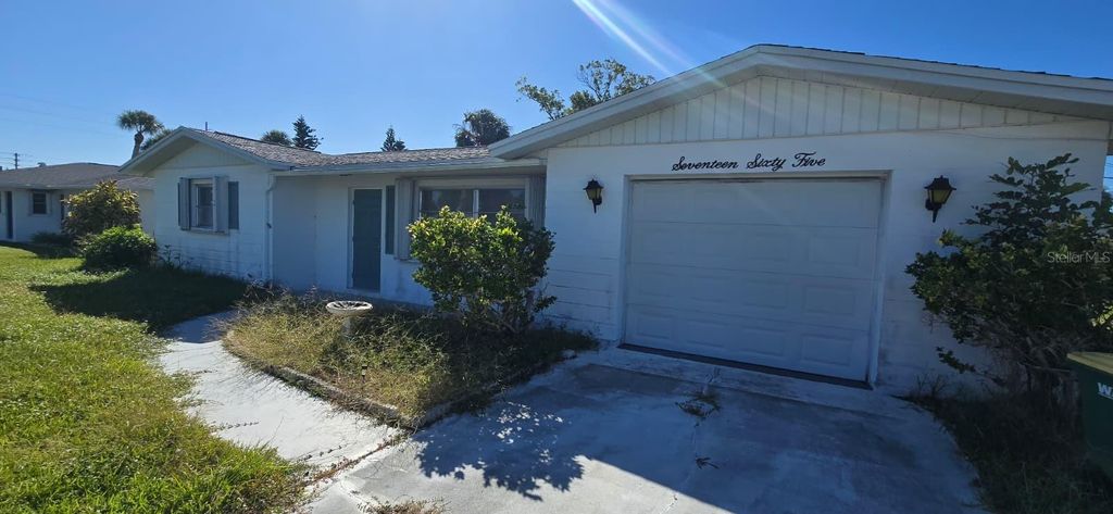 Photo of 1765 Elinor Place, Englewood, FL 34223 (MLS # TB8405918)