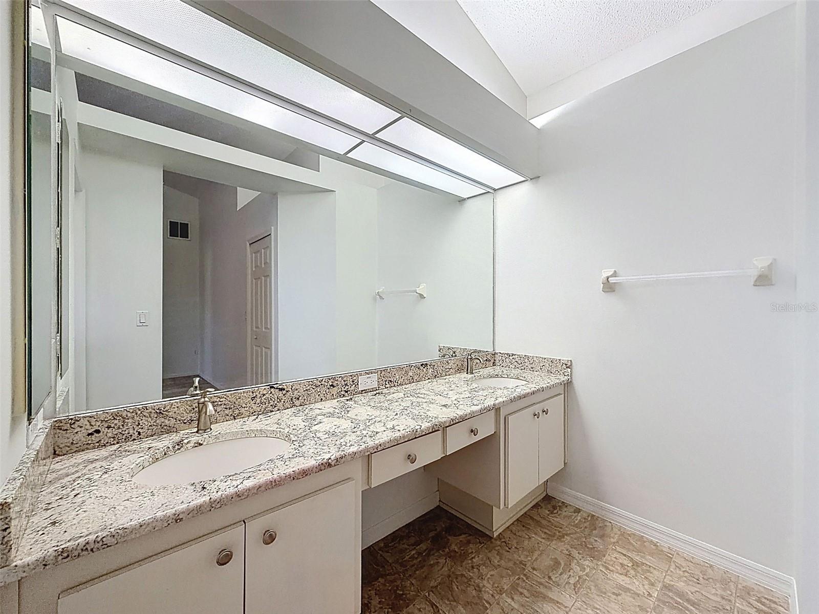 THE PRESERVE AT FAIRWAY OAKS - Residential