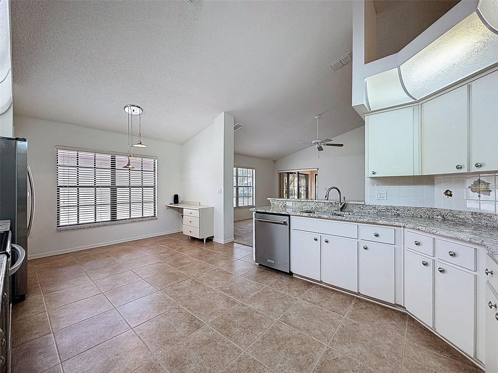 THE PRESERVE AT FAIRWAY OAKS - Residential