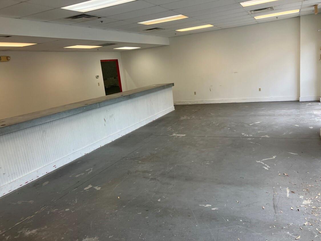 VICKERY CORNER - Commercial Lease