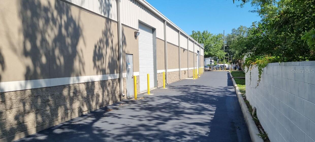 VICKERY CORNER - Commercial Lease