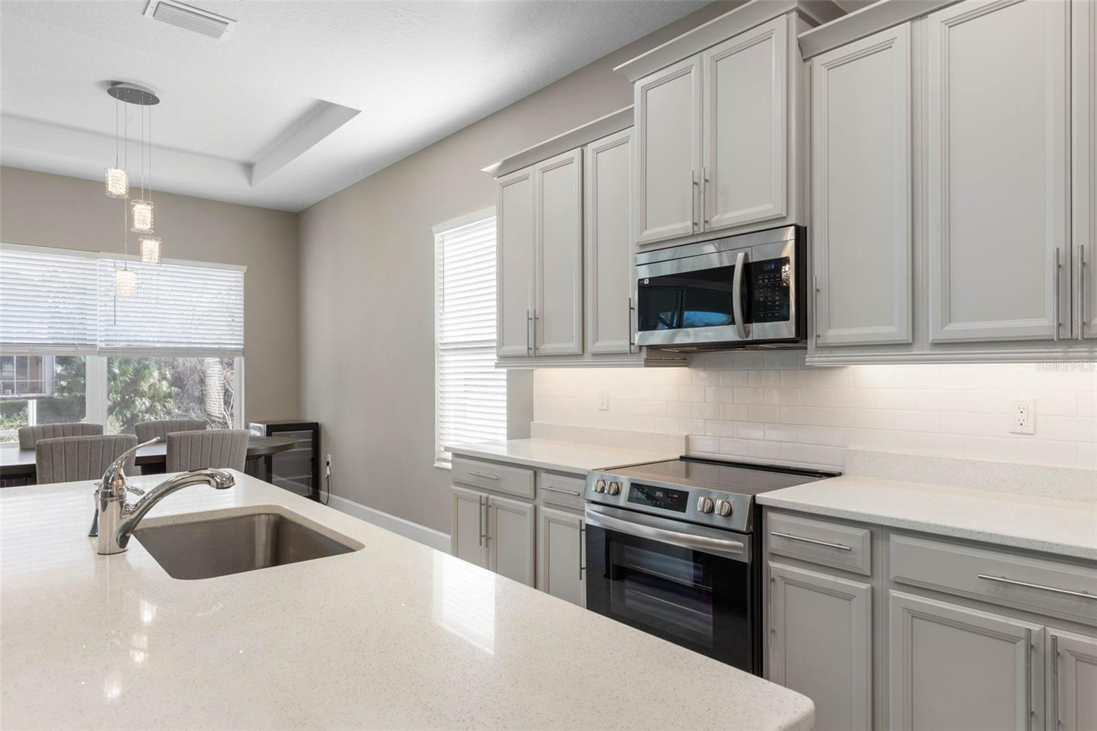 PALM HARBOR - Residential