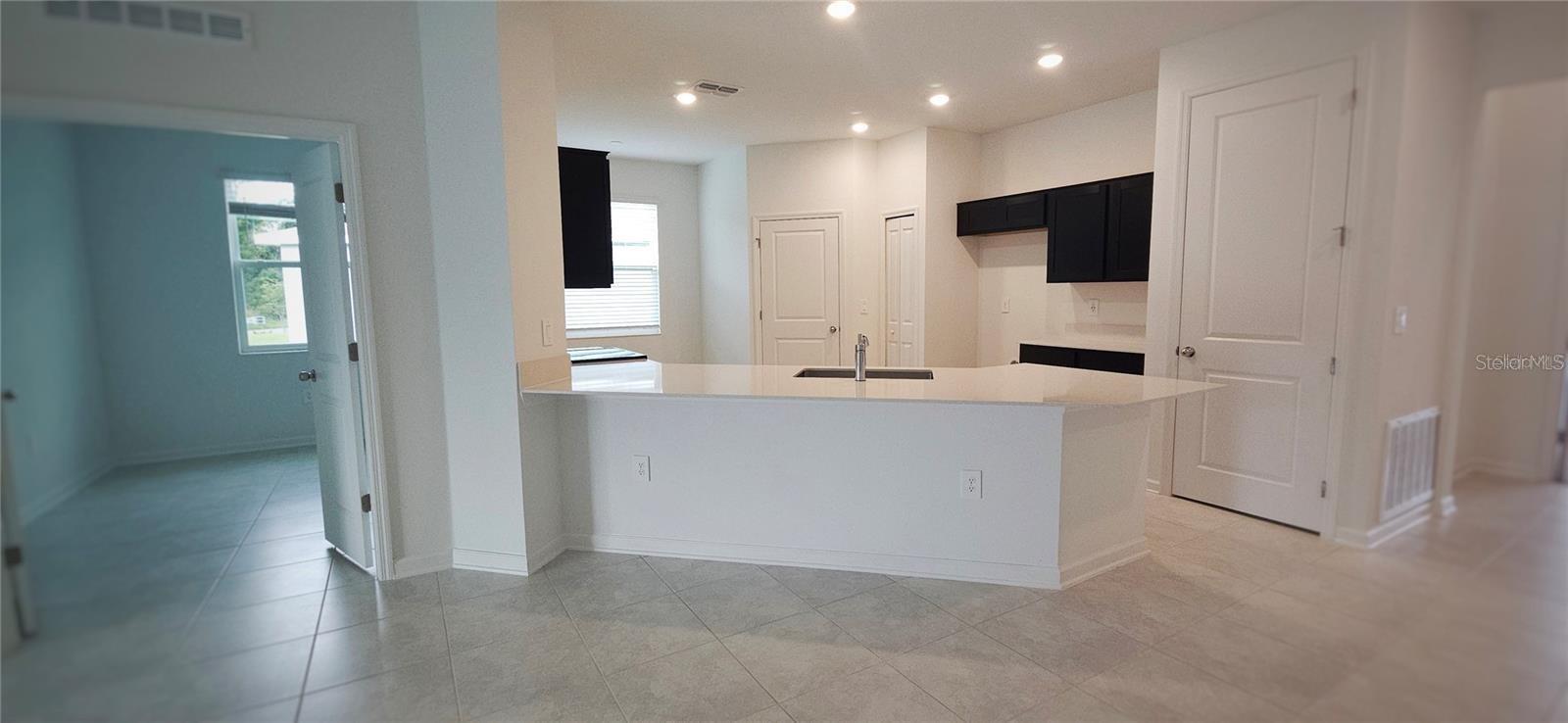 PEACE CRK RESERVE - Residential Lease