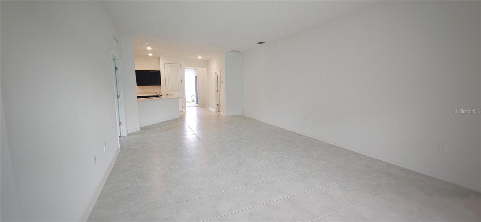 PEACE CRK RESERVE - Residential Lease