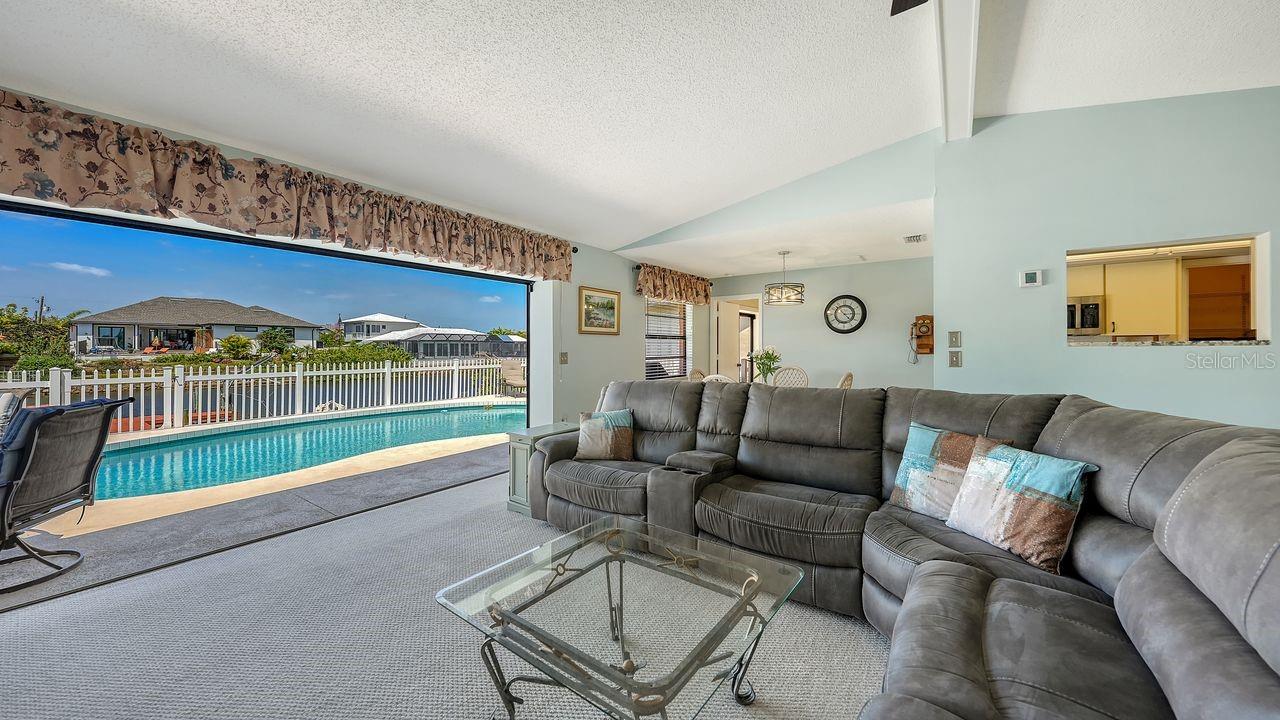 WATERFRONT ESTATES - Residential