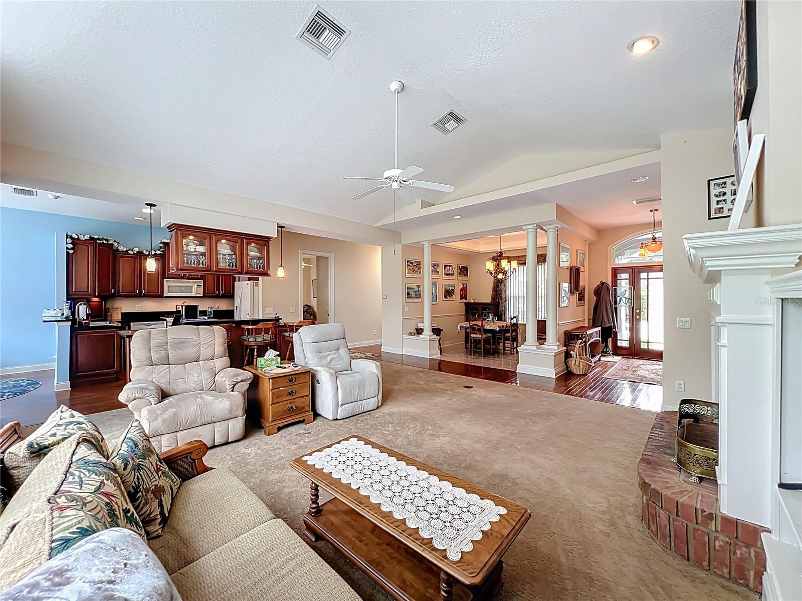 CHESTNUT RIDGE - Residential