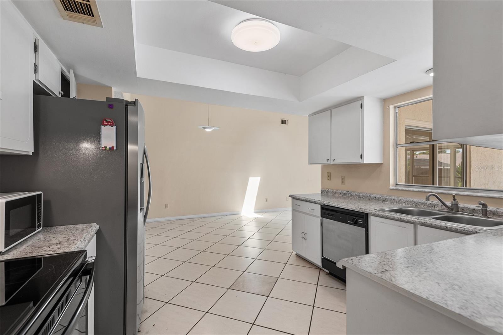 BAY LAKES AT GRANADA SEC 04 - Residential