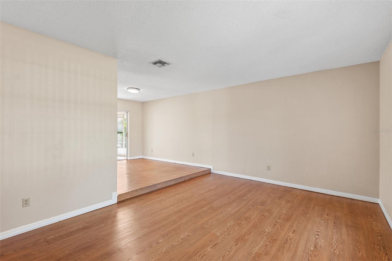 BAY LAKES AT GRANADA SEC 04 - Residential