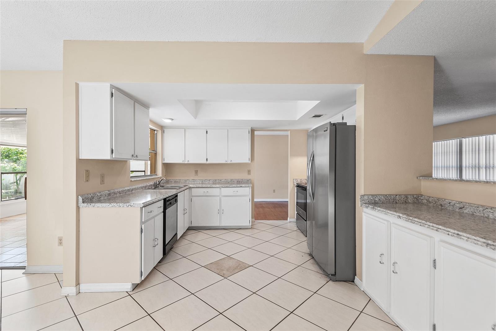 BAY LAKES AT GRANADA SEC 04 - Residential