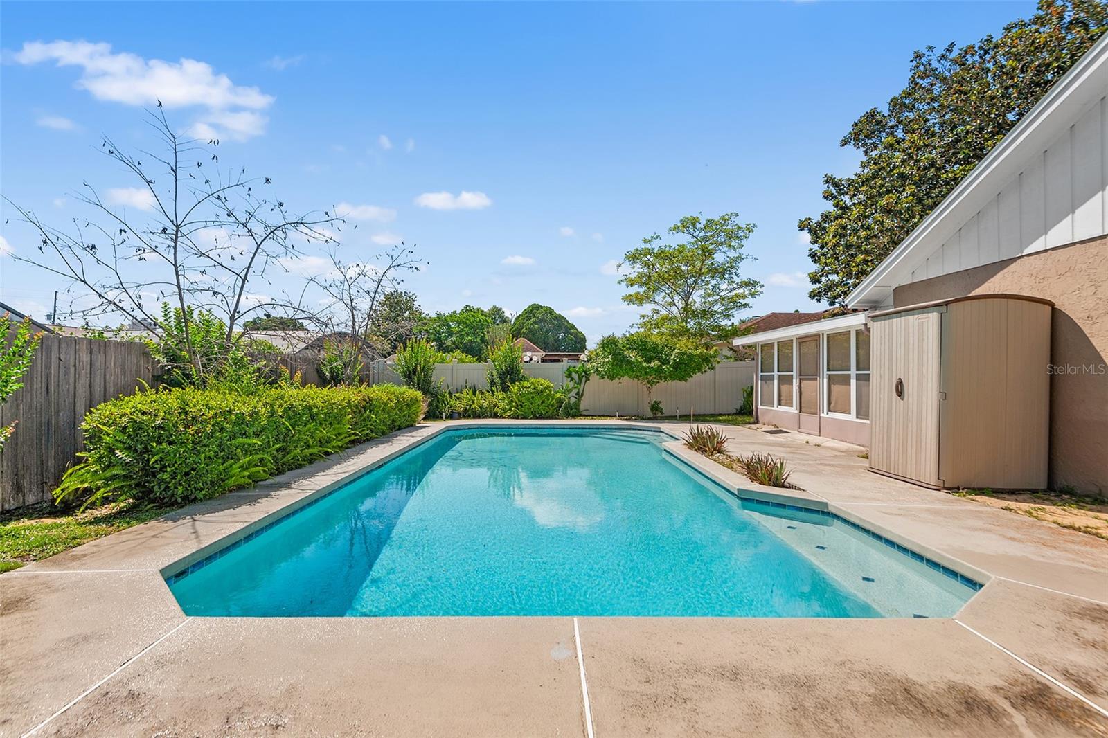 BAY LAKES AT GRANADA SEC 04 - Residential