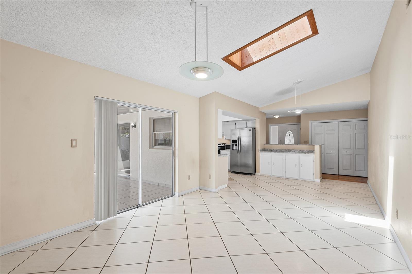 BAY LAKES AT GRANADA SEC 04 - Residential
