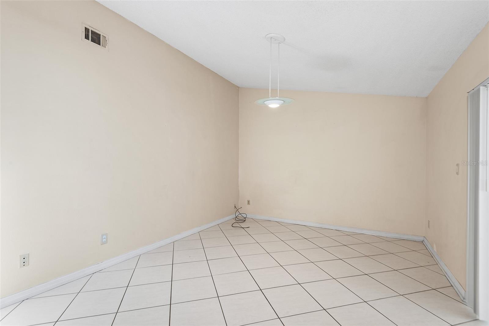 BAY LAKES AT GRANADA SEC 04 - Residential