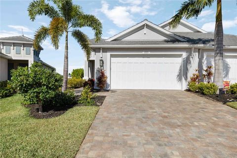 223 OKEEFFE CIRCLE BRADENTON FL 34212