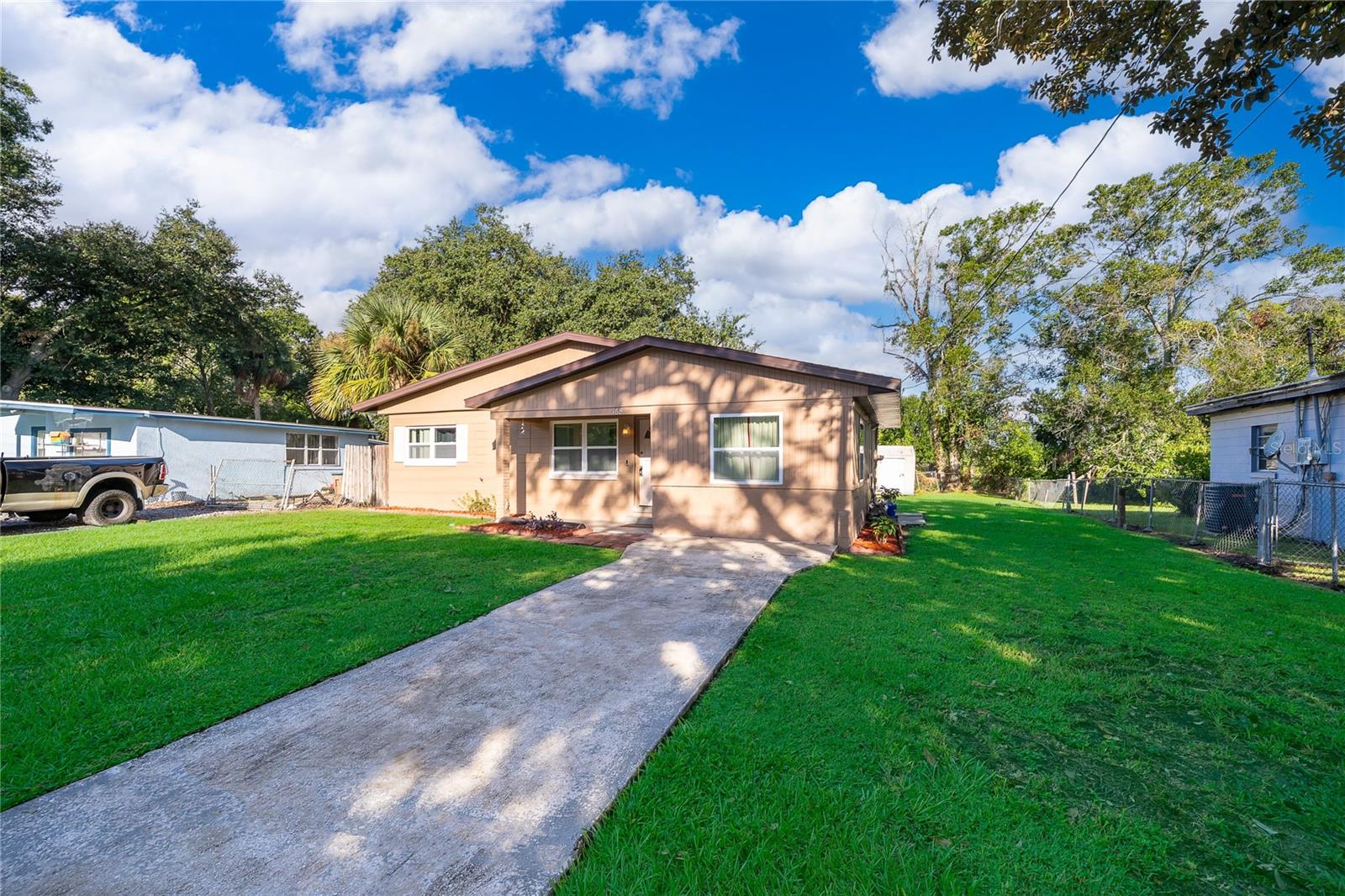 168 COUNTRY CLUB CIRCLE