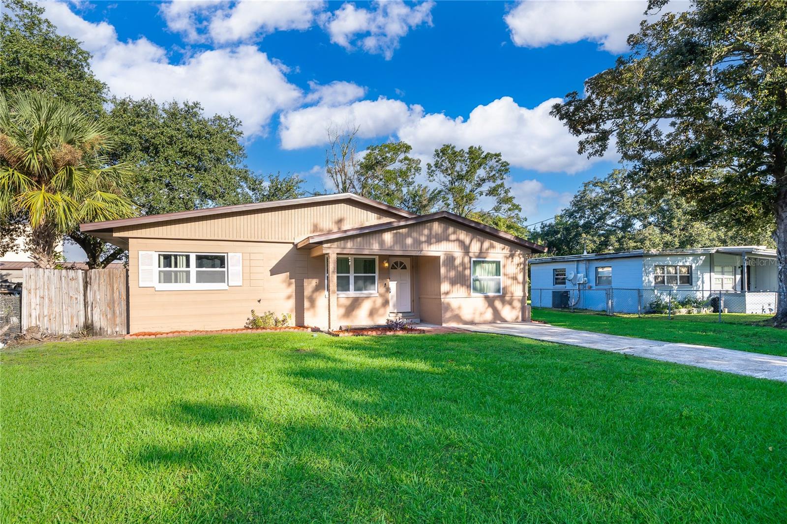 168 COUNTRY CLUB CIRCLE