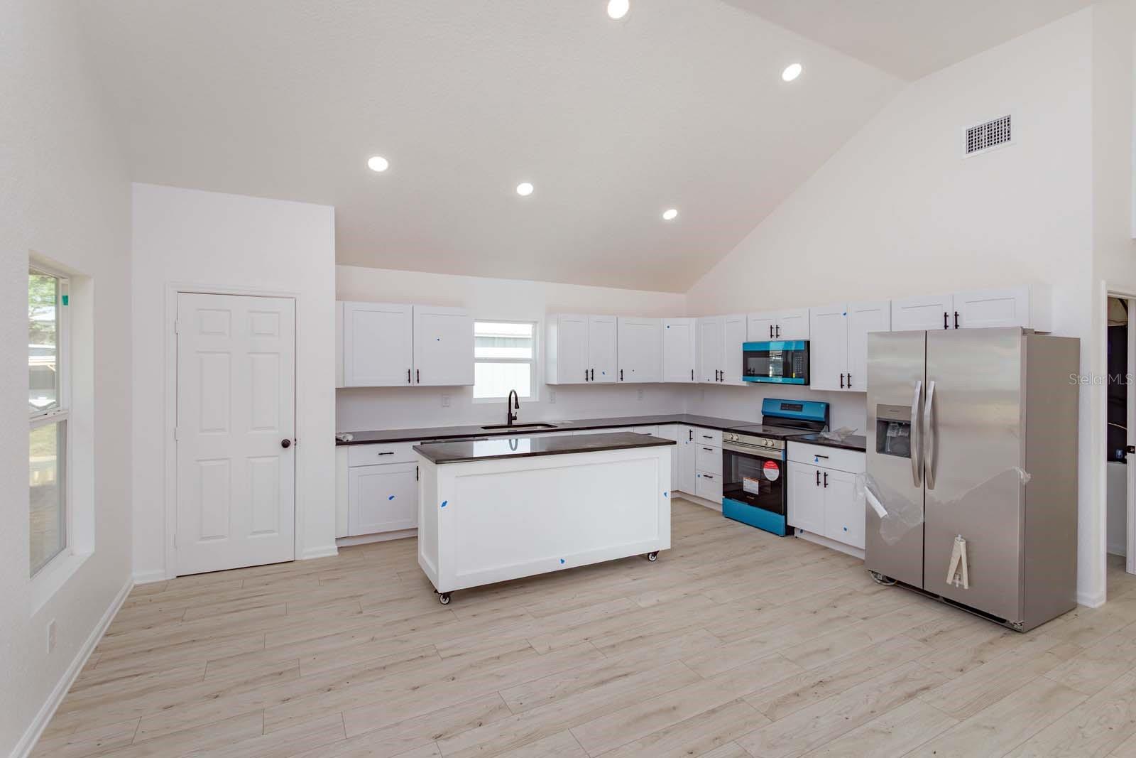 CROOM-A-COOCHEE ESTATES - Residential