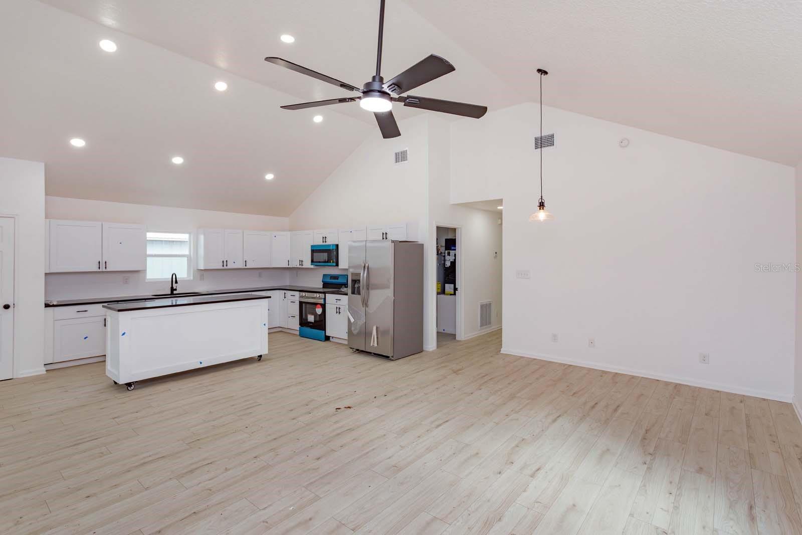 CROOM-A-COOCHEE ESTATES - Residential