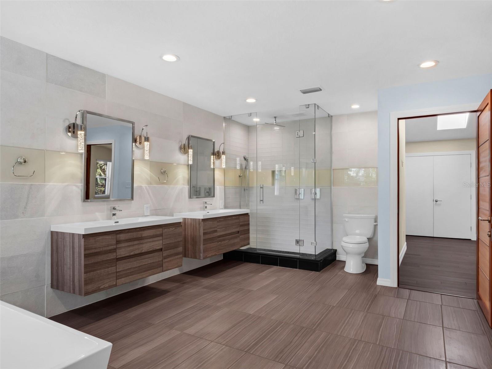 ANDY ESTATES - Residential