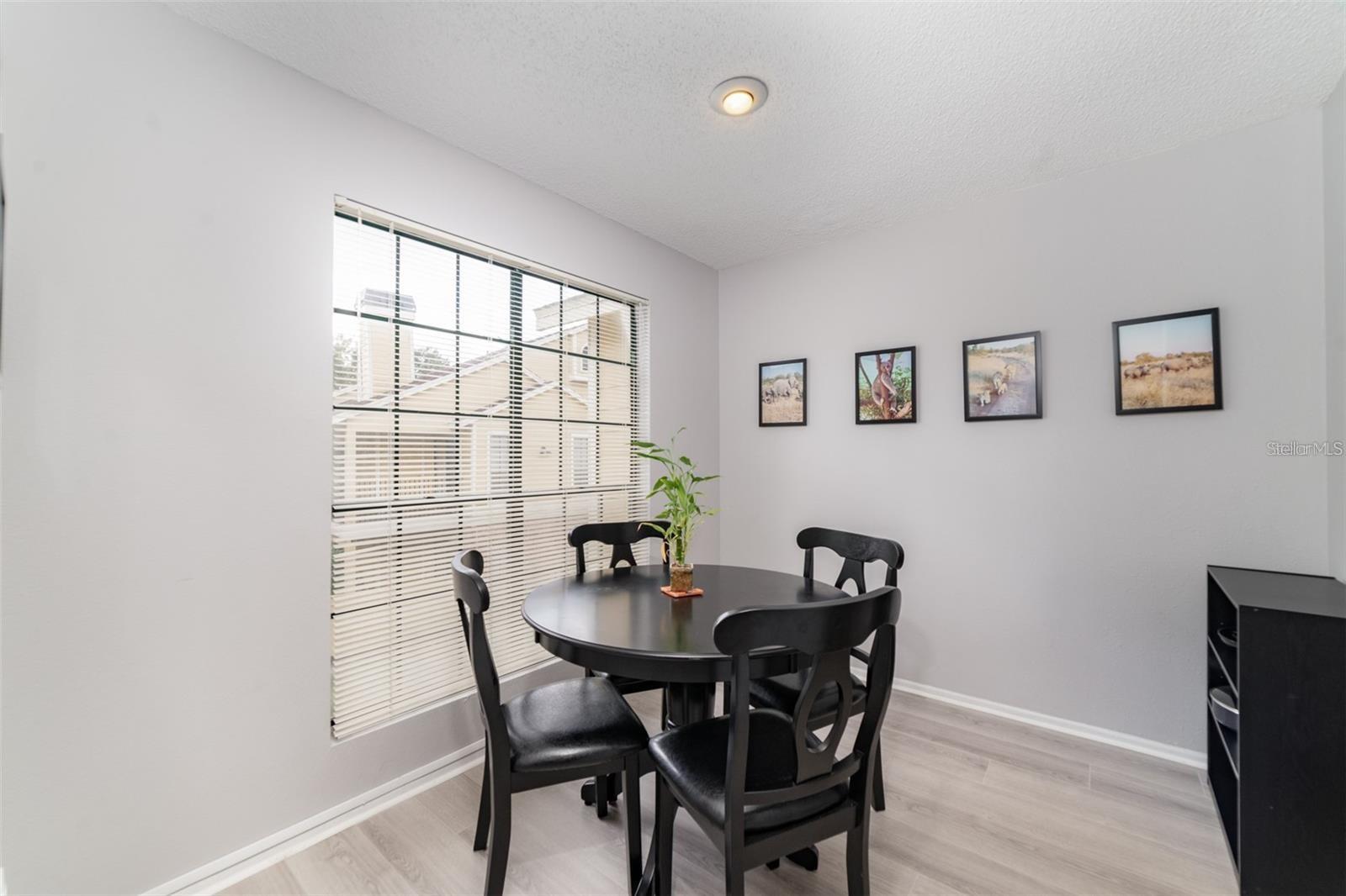 THE GRAND RESERVE CONDO - Residential Lease