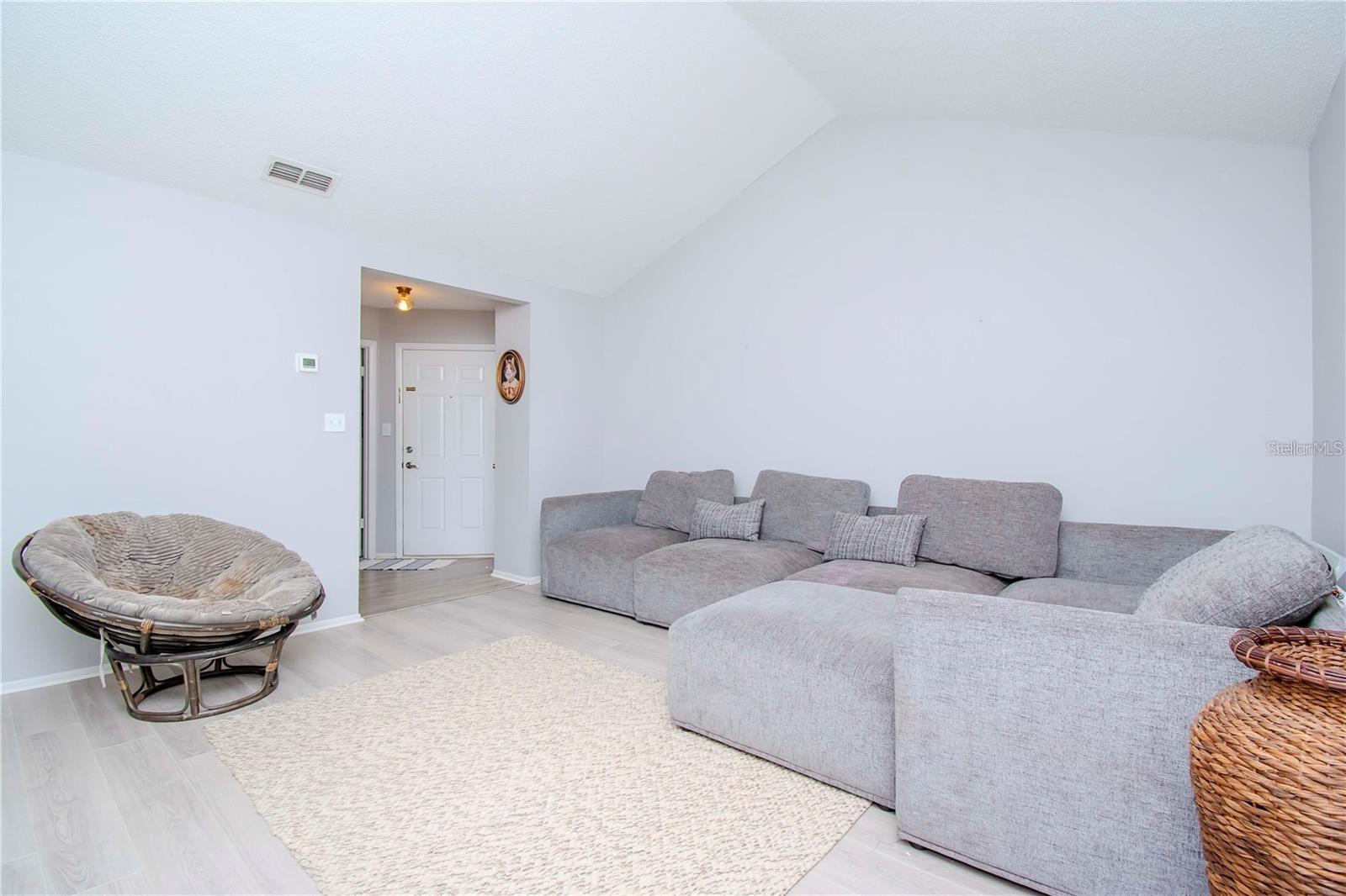 THE GRAND RESERVE CONDO - Residential Lease